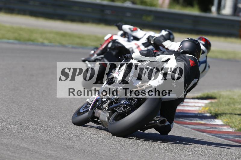 /Archiv-2025/16 16.05.2025 PROMAX ADR/Gruppe gruen/unklar